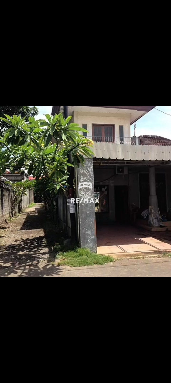 DIJUAL, RUMAH DI TENGAH KOTA DENPASAR, DENGAN LINGKUNGAN YANG NYAMAN